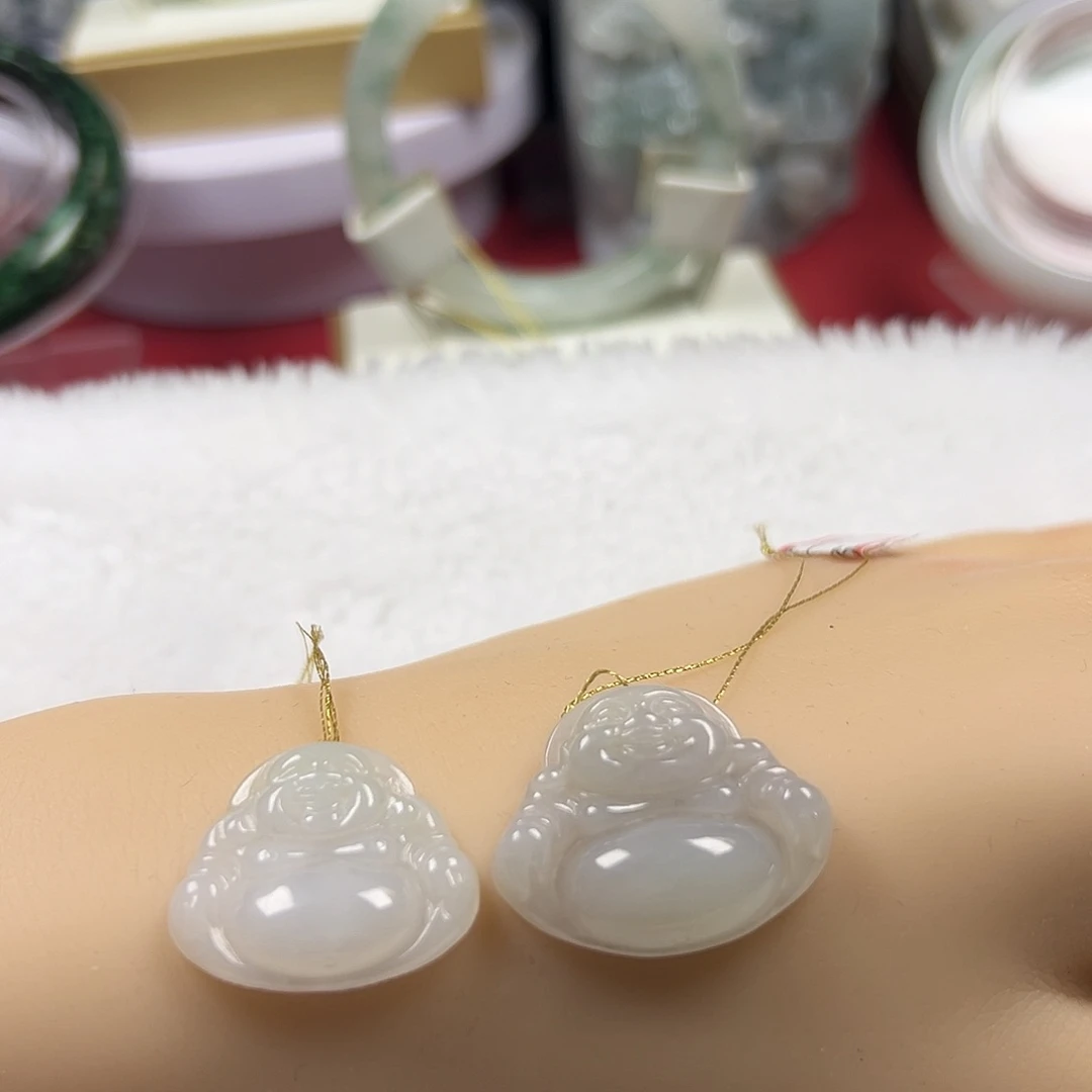 颈饰未镶嵌翡翠缅甸天然翡翠佛公牌