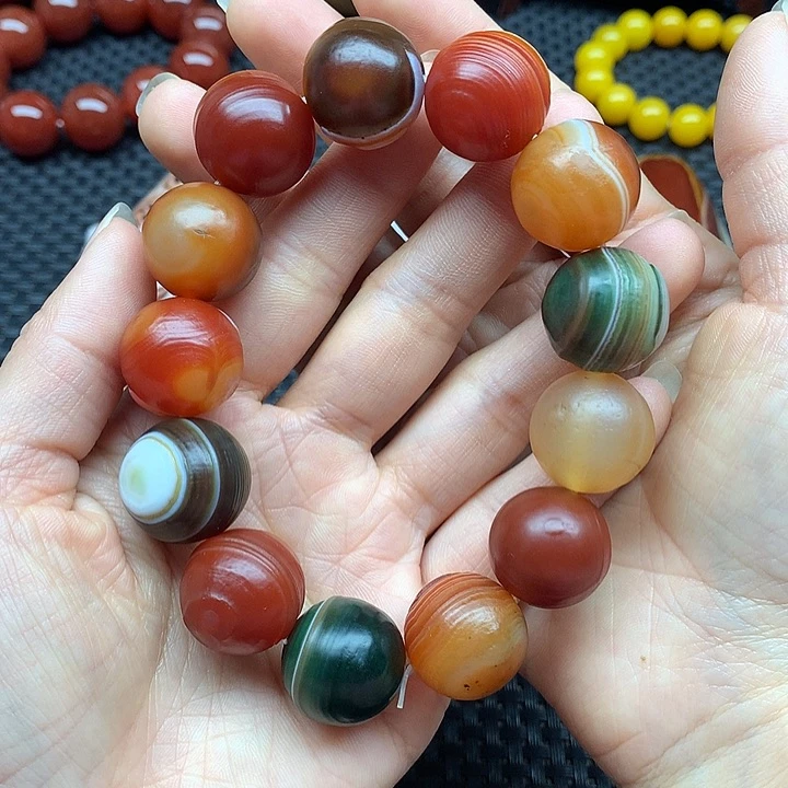 玛瑙/玉髓未镶嵌玛瑙王*顺