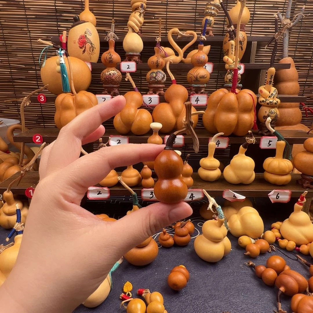 丁***妮哈哈哈哈哈哈哈哈哈哈哈哈