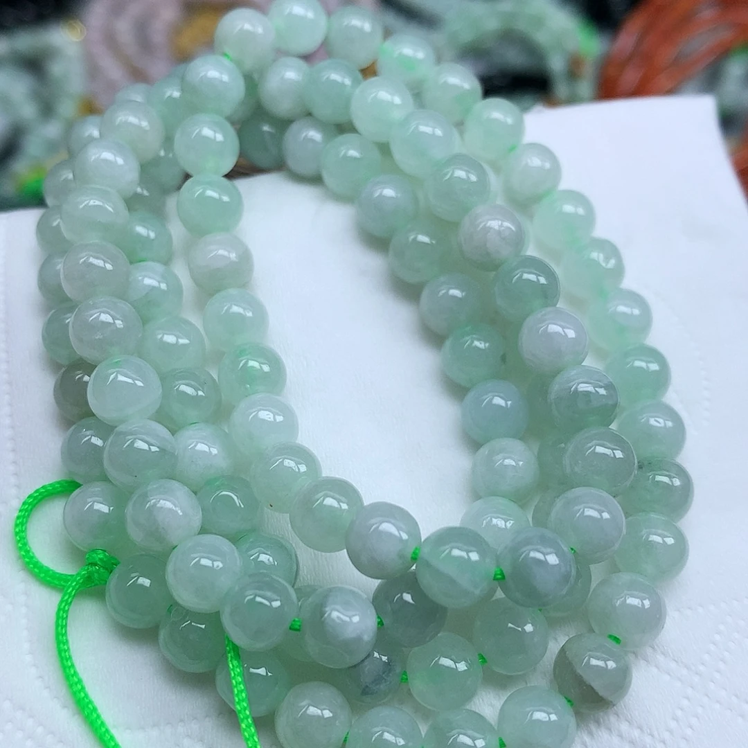 翡翠未镶嵌套链翡翠吊坠