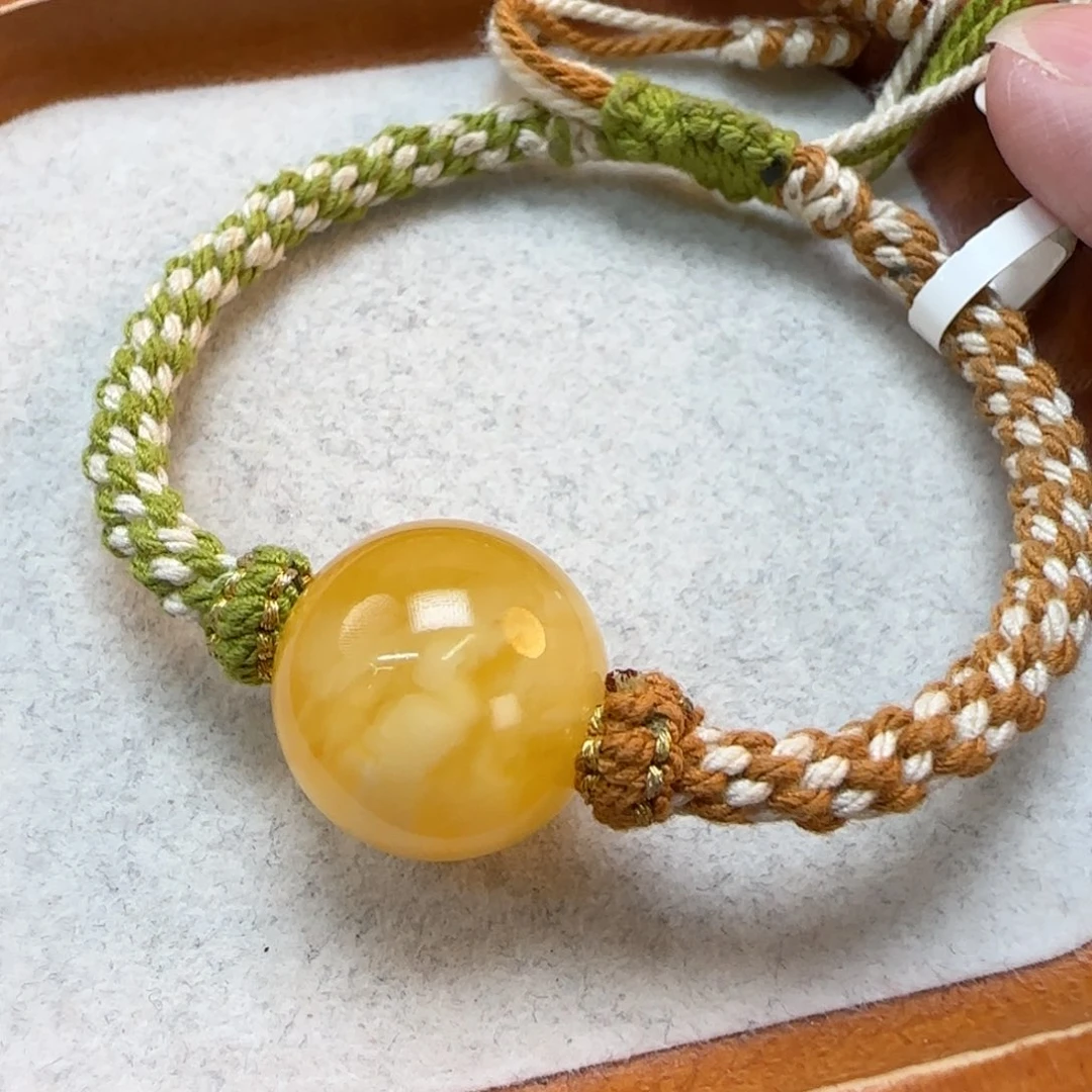 裸石琥珀未镶嵌定制