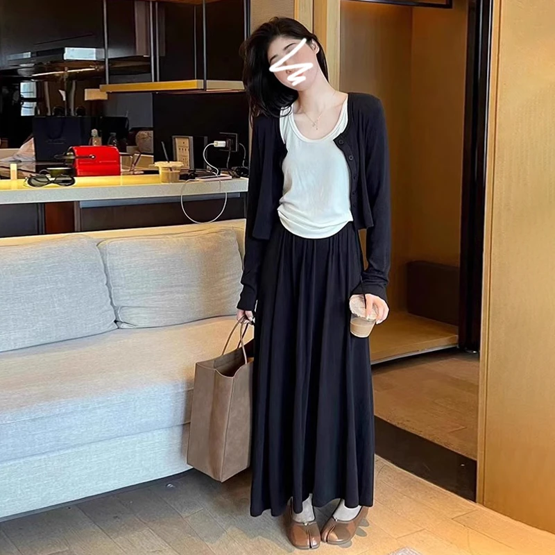 5365黑色连衣裙女2025年新款入秋穿搭配一整套韩系早春chic套装