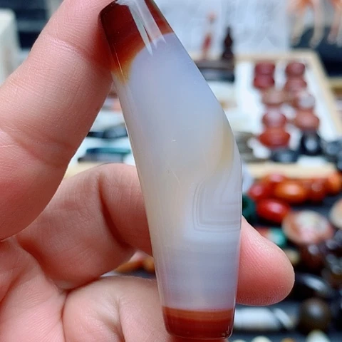 玛瑙/玉髓颈饰合金