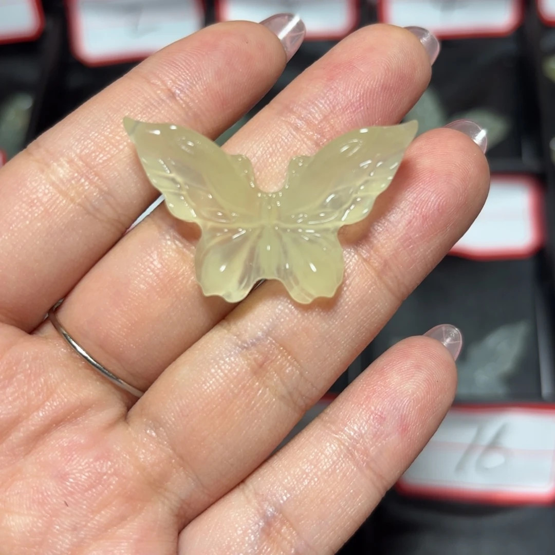 合金蛇纹石玉颈饰