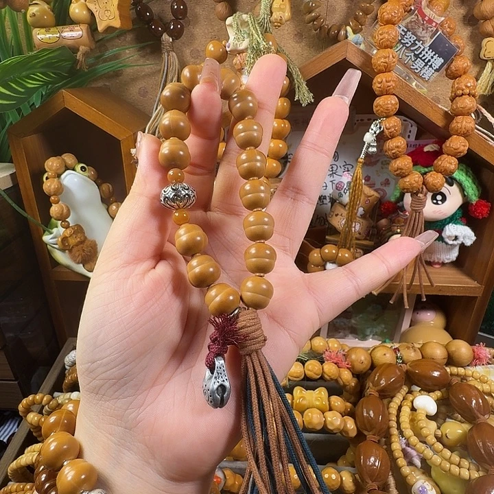 吊坠猴头核桃葫芦手持