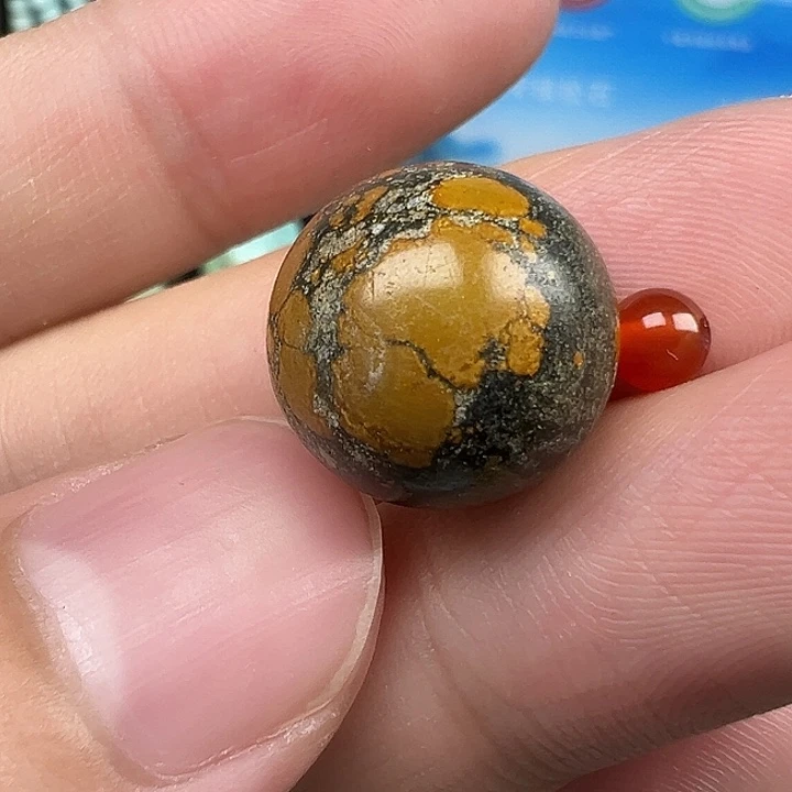 未镶嵌配饰南红玛瑙卡14.2