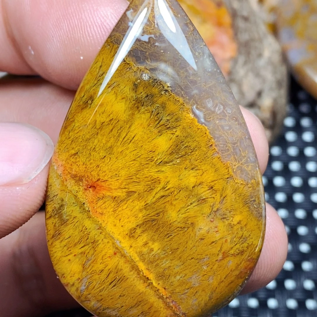 未镶嵌颈饰玛瑙/玉髓逗***频