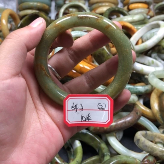 未镶嵌蛇纹石玉手镯