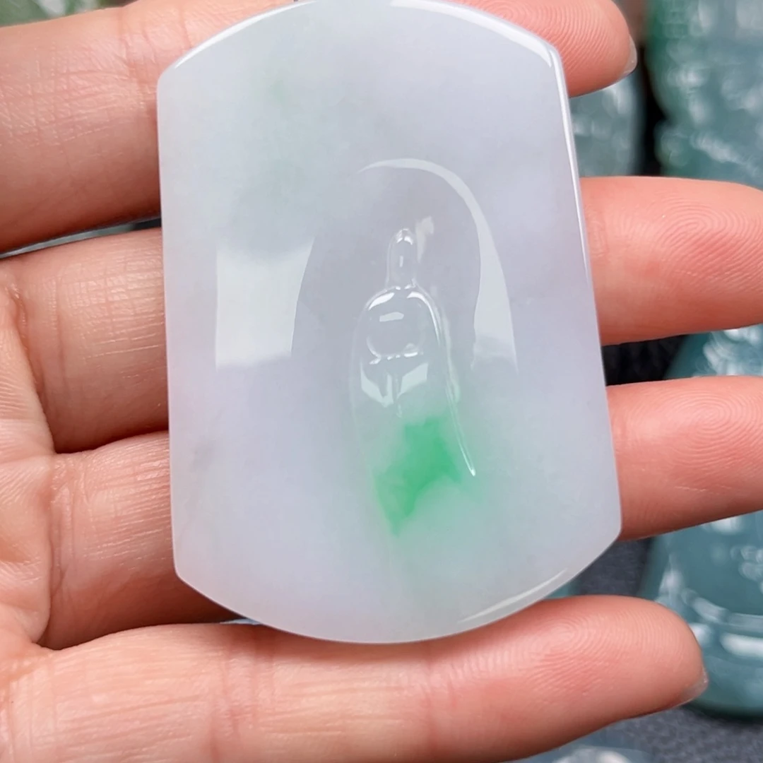 翡翠未镶嵌颈饰国**安