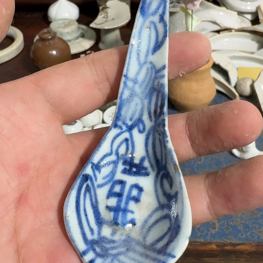 瓷片青花勺，一内冲外不冲的线