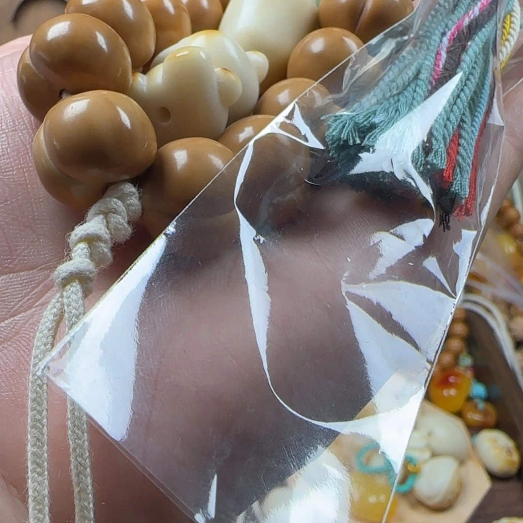 L****吊坠猴头核桃原皮原色