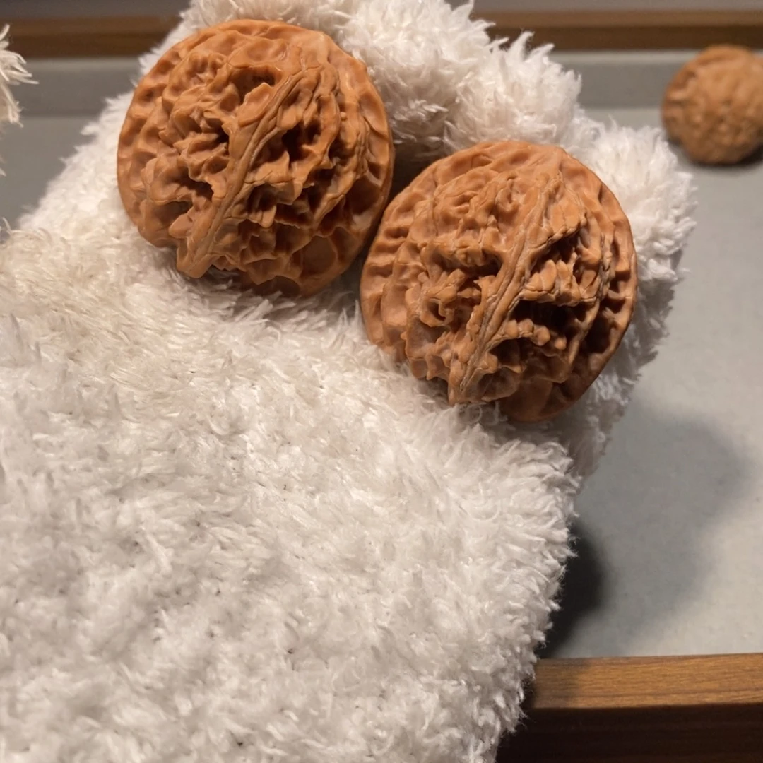 核桃把件40全品苹果园