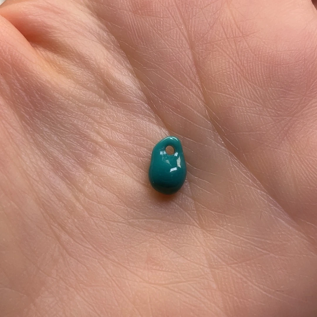 子***嵌绿松石未镶嵌珠宝奇石