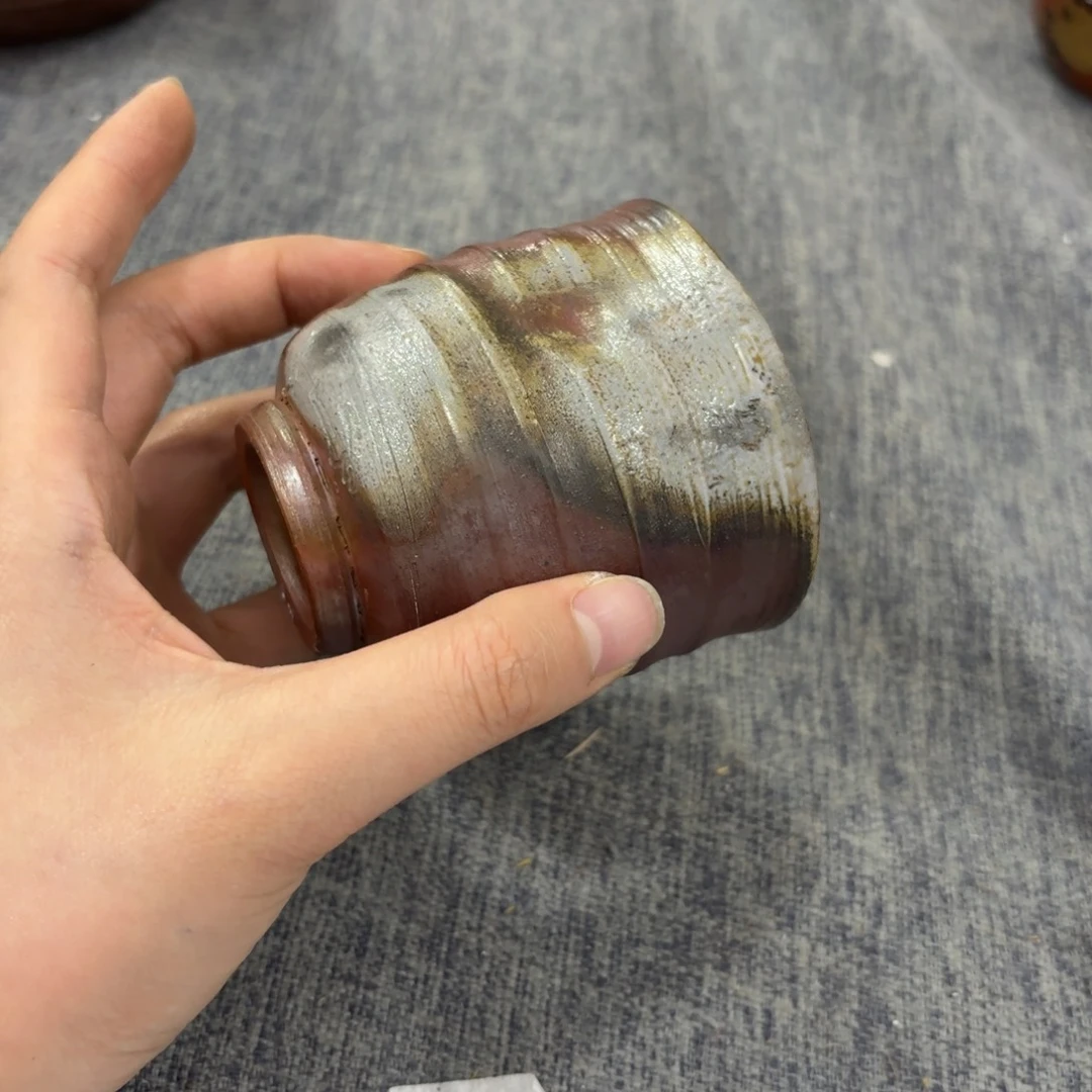 紫砂茶杯非常美丽漂亮的物品