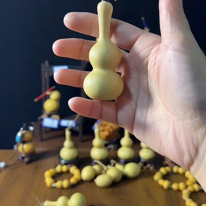 张***坤大叶紫檀（黑酸枝木类）