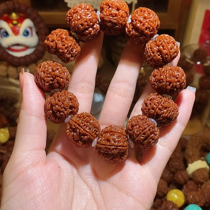 吊坠金刚菩提22236玉华满肉一物