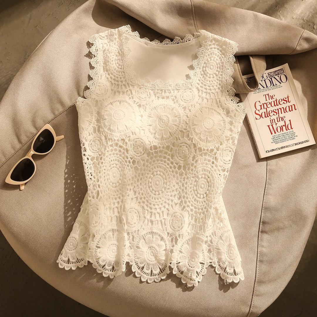 高级感蕾丝钩花背心吊带女夏季高级感洋气减龄修身打底无袖小上衣