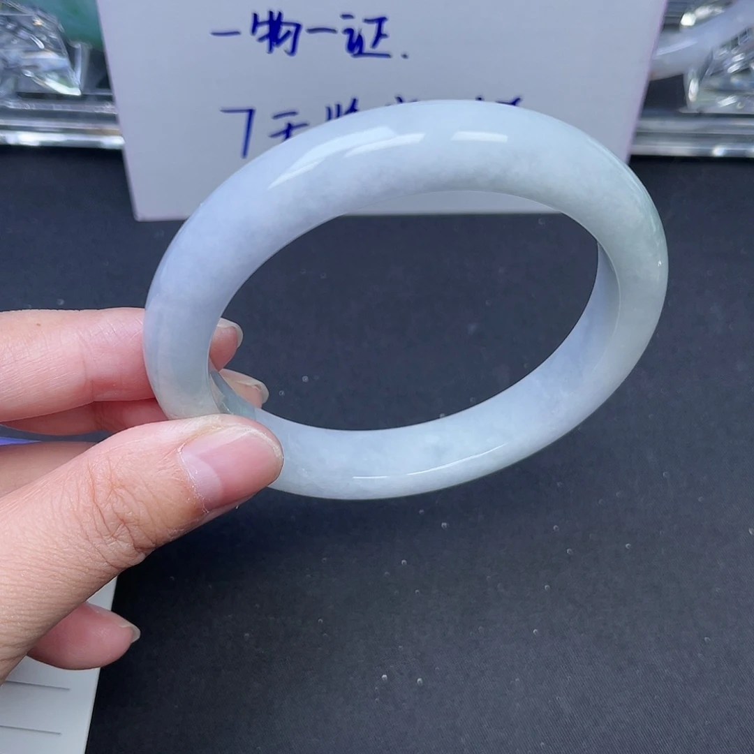 翡翠未镶嵌手镯翡翠