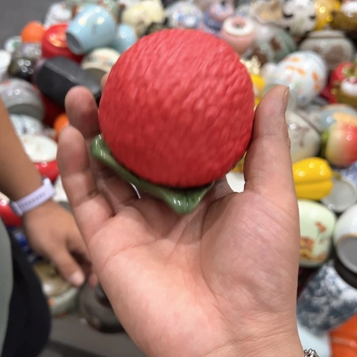 瑕疵福利品陶瓷茶叶罐介意勿拍