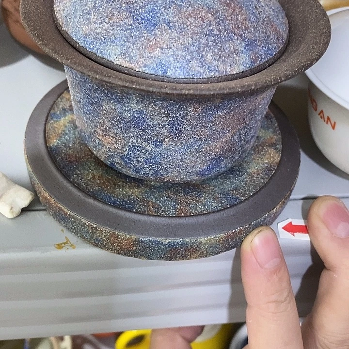 陶瓷艺术品及陶瓷壶