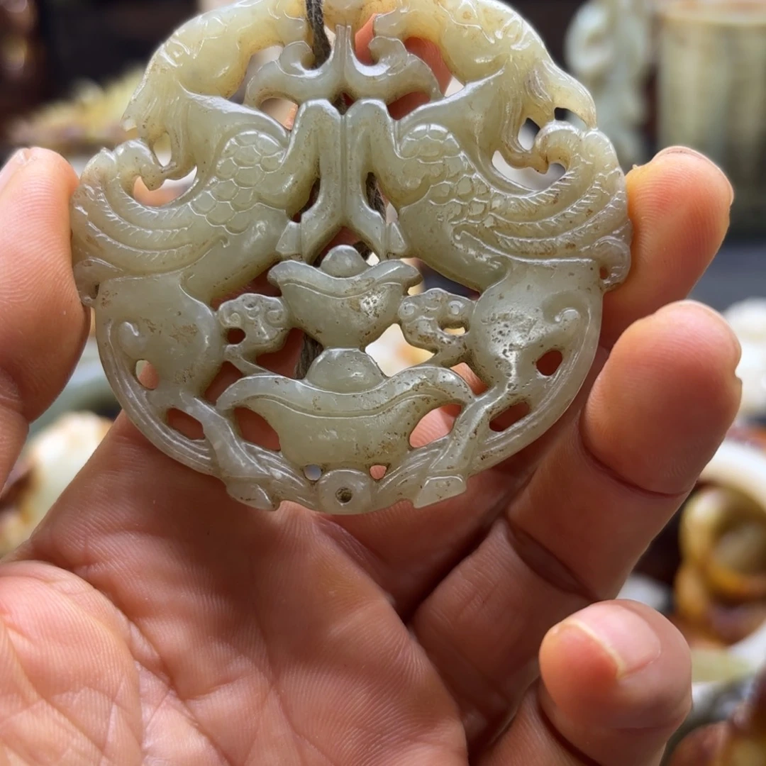 和田玉（糖玉）未镶嵌挂件