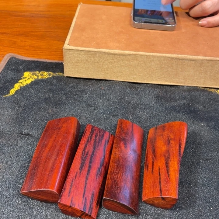 檀香紫檀（小叶紫檀）小木料