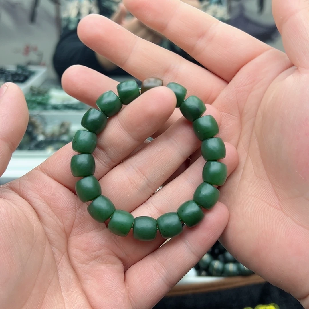 和田玉手串未镶嵌