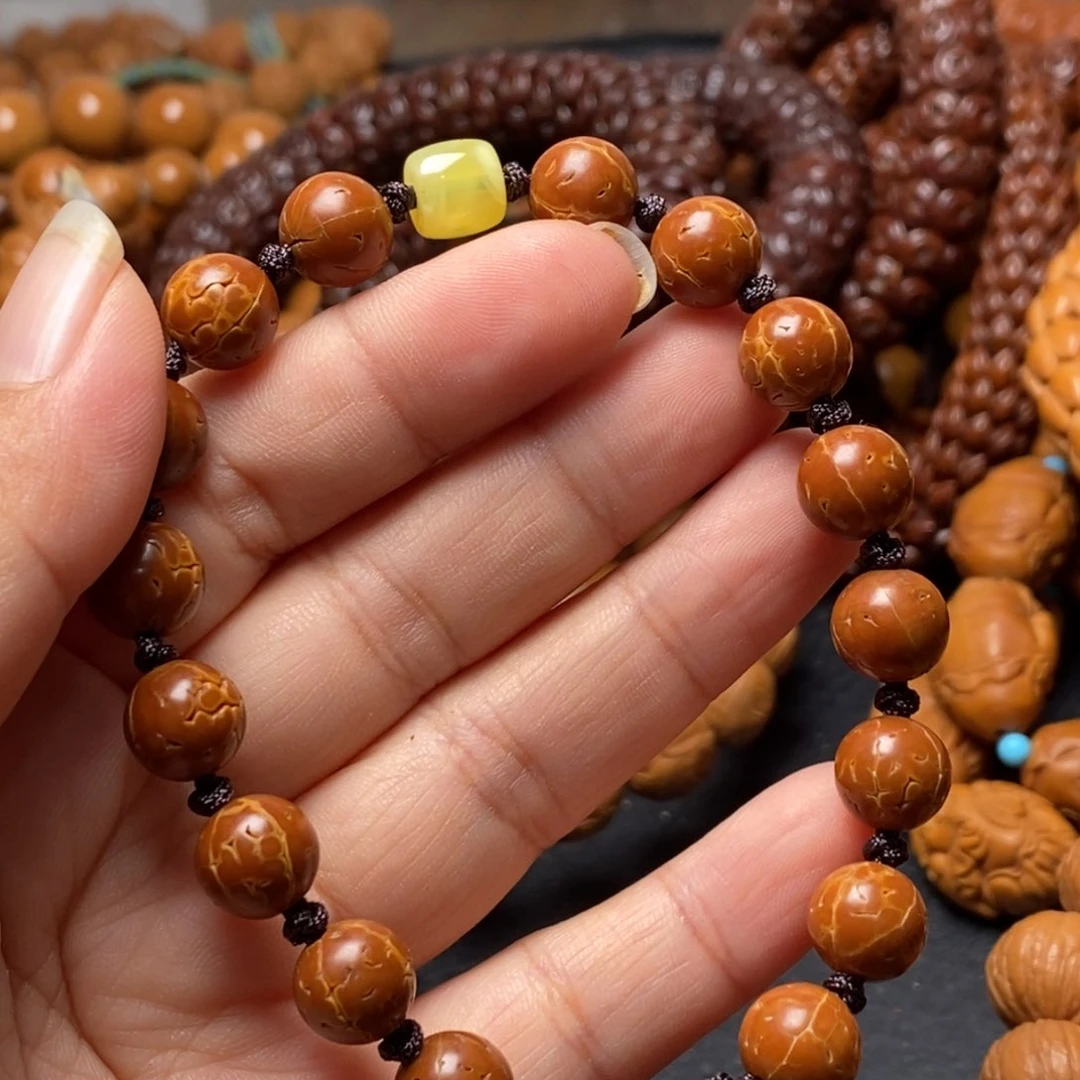 猴头核桃吊坠橄榄