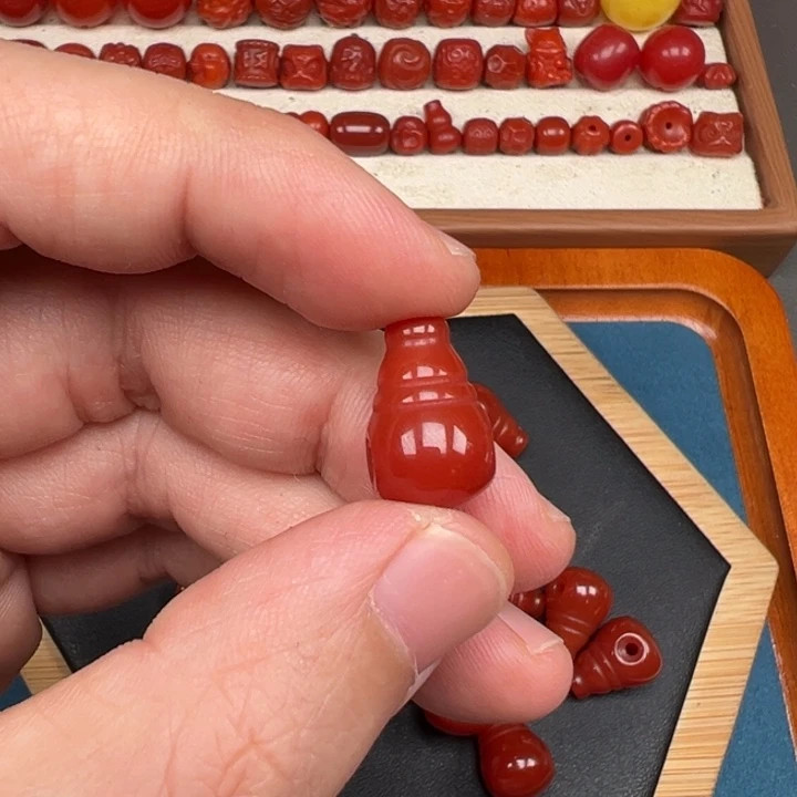 南红玛瑙未镶嵌卡11✖️17光面三通