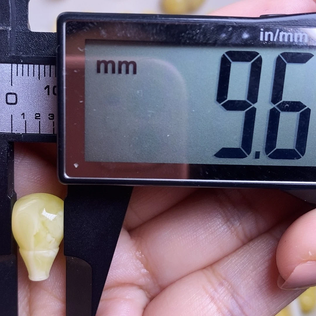 裸石琥珀未镶嵌蜜蜡三通