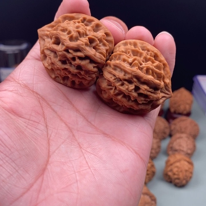 把件文玩核桃龙门涧38全家福