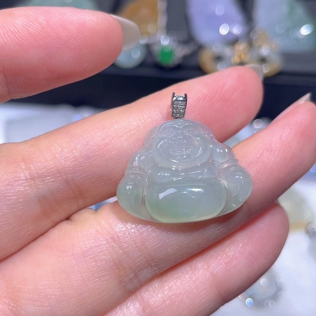 颈饰18K金镶嵌翡翠翡翠