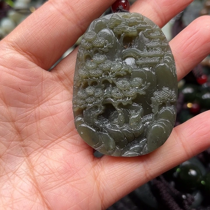 和田玉颈饰未镶嵌