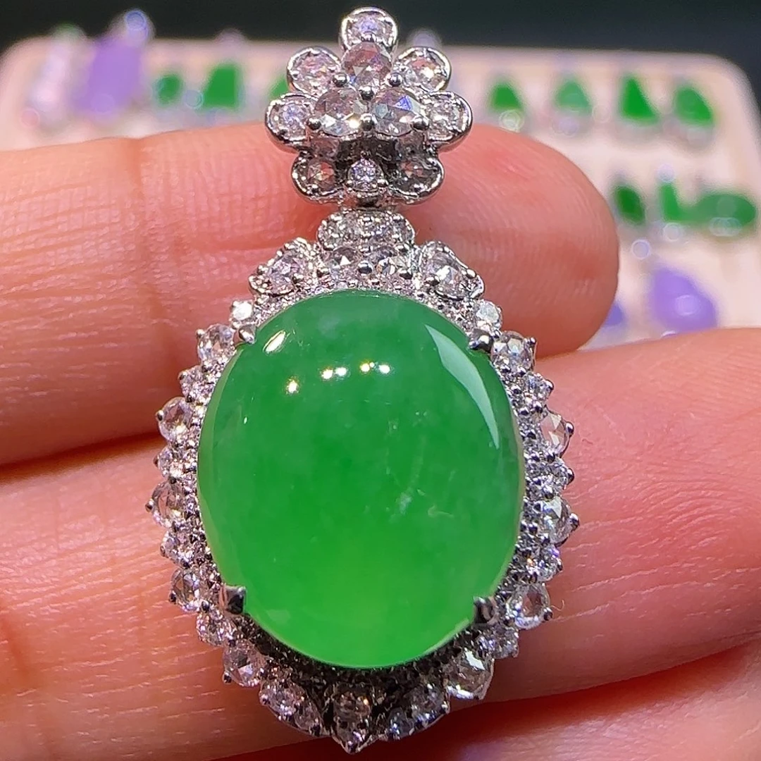 翡翠18K金镶嵌吊坠(不含链)