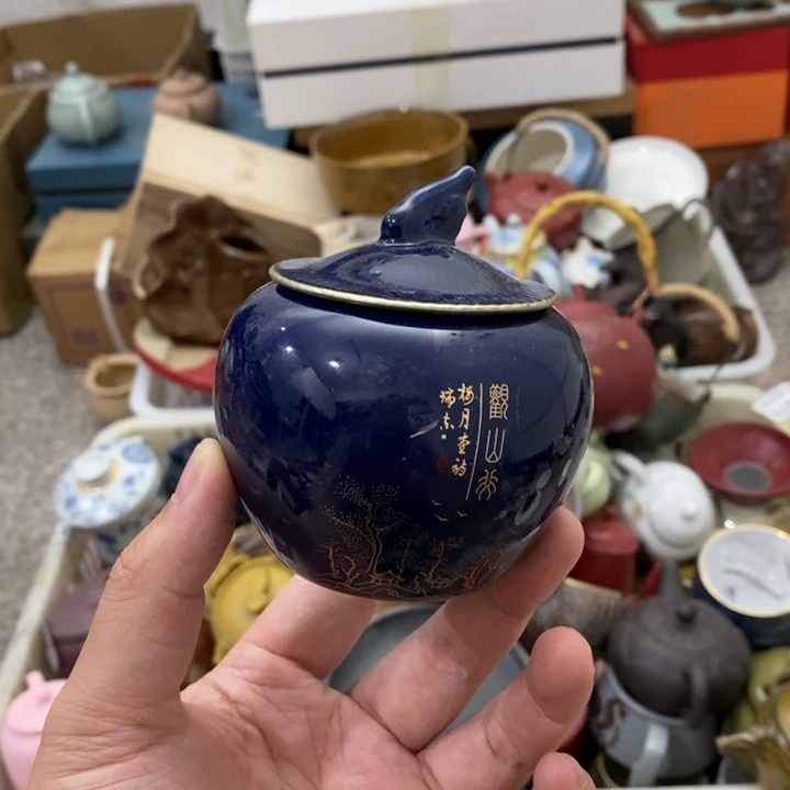 陶瓷艺术品及陶瓷壶