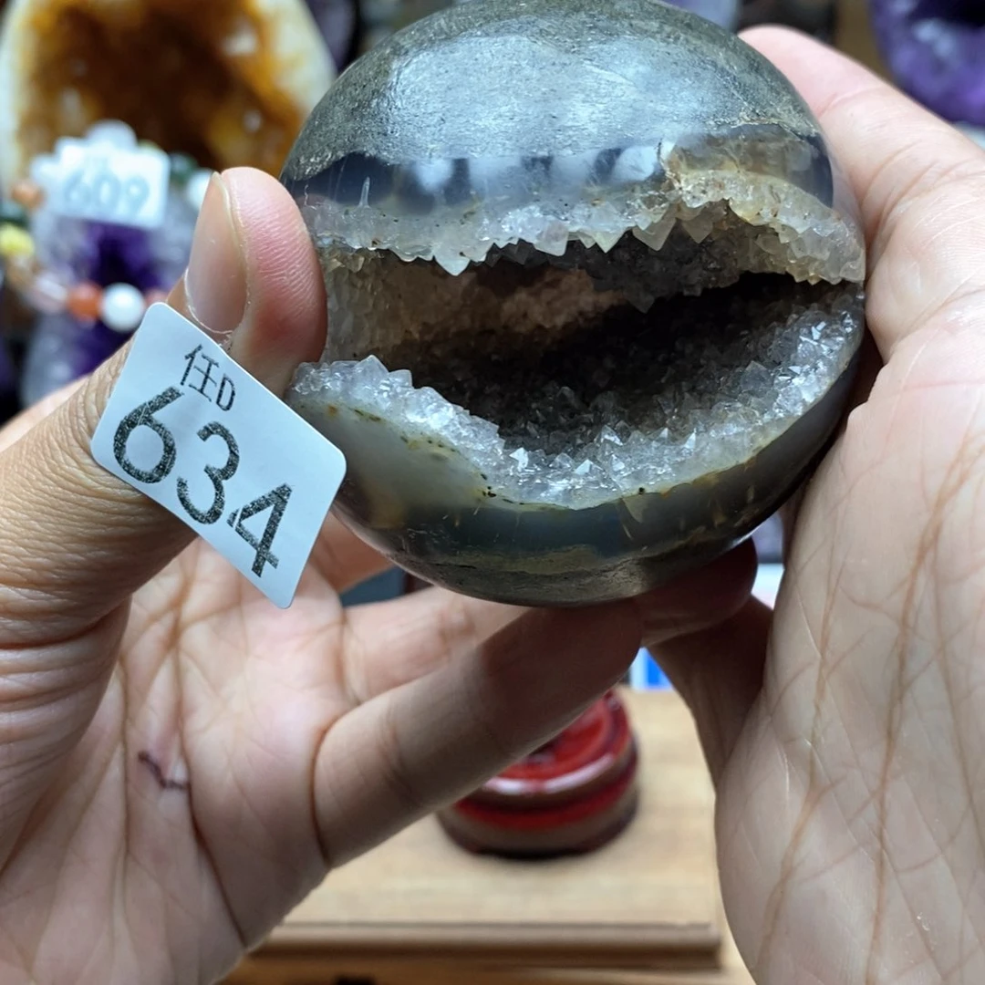 未镶嵌大型摆件（非配饰）水晶