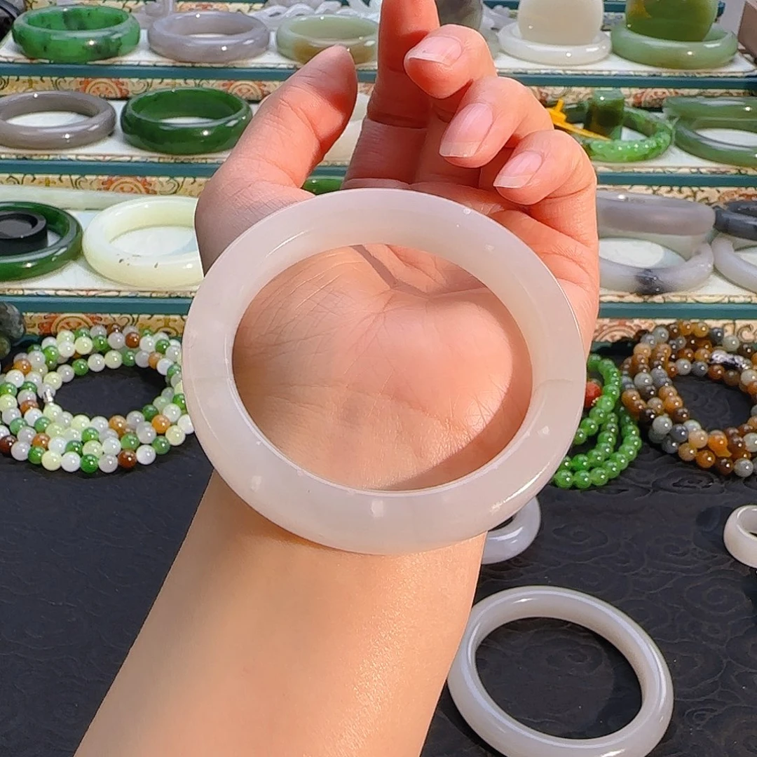 未镶嵌手镯和田玉白玉方镯