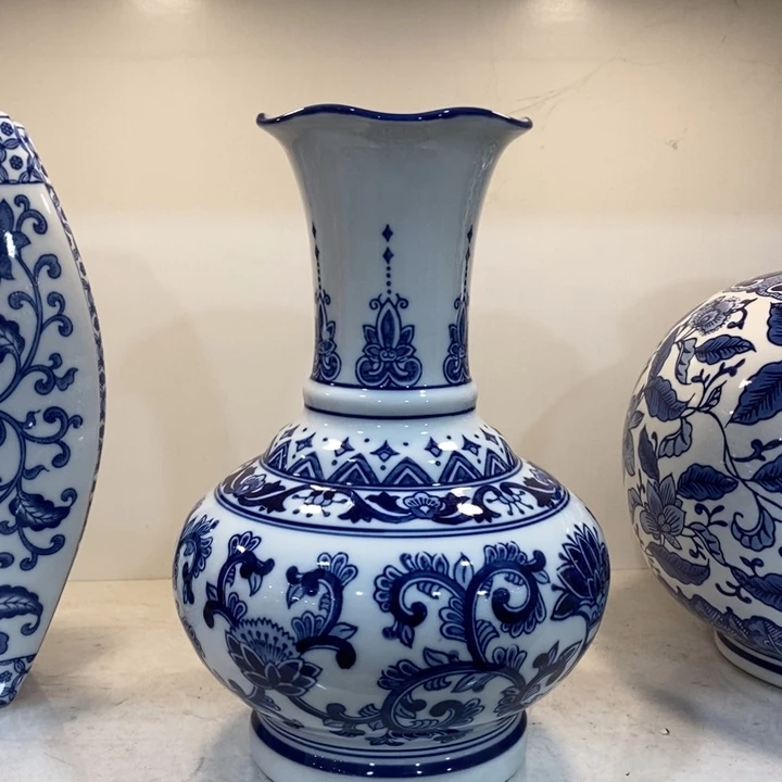 摆件好**丽手绘陶瓷花瓶摆件