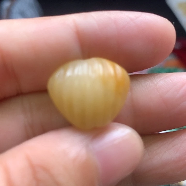 复***草石英质玉未镶嵌颈饰