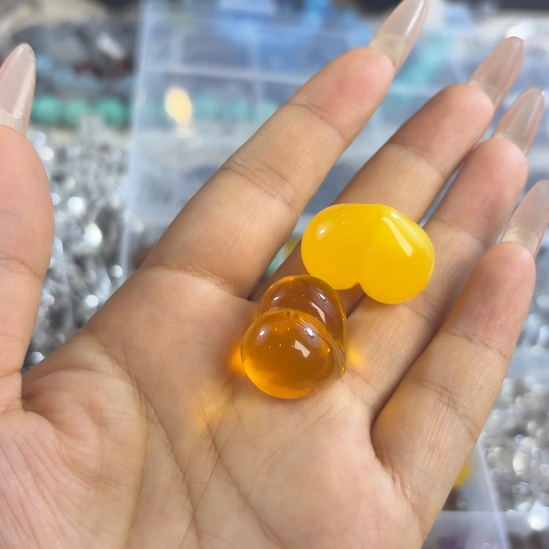 榴***莲玛瑙/玉髓未镶嵌珠宝半成品