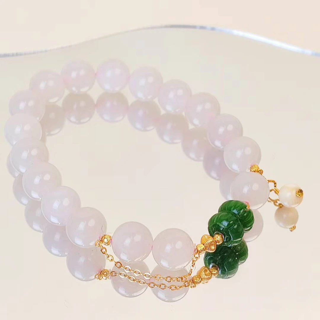 和田玉冰藕10mm并蒂莲手串