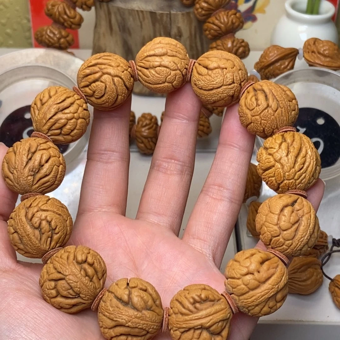 桃核吊坠动**意秦岭龙纹桃核23