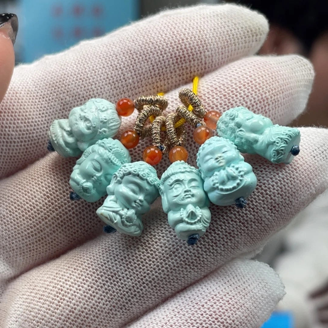 绿松石未镶嵌挂件