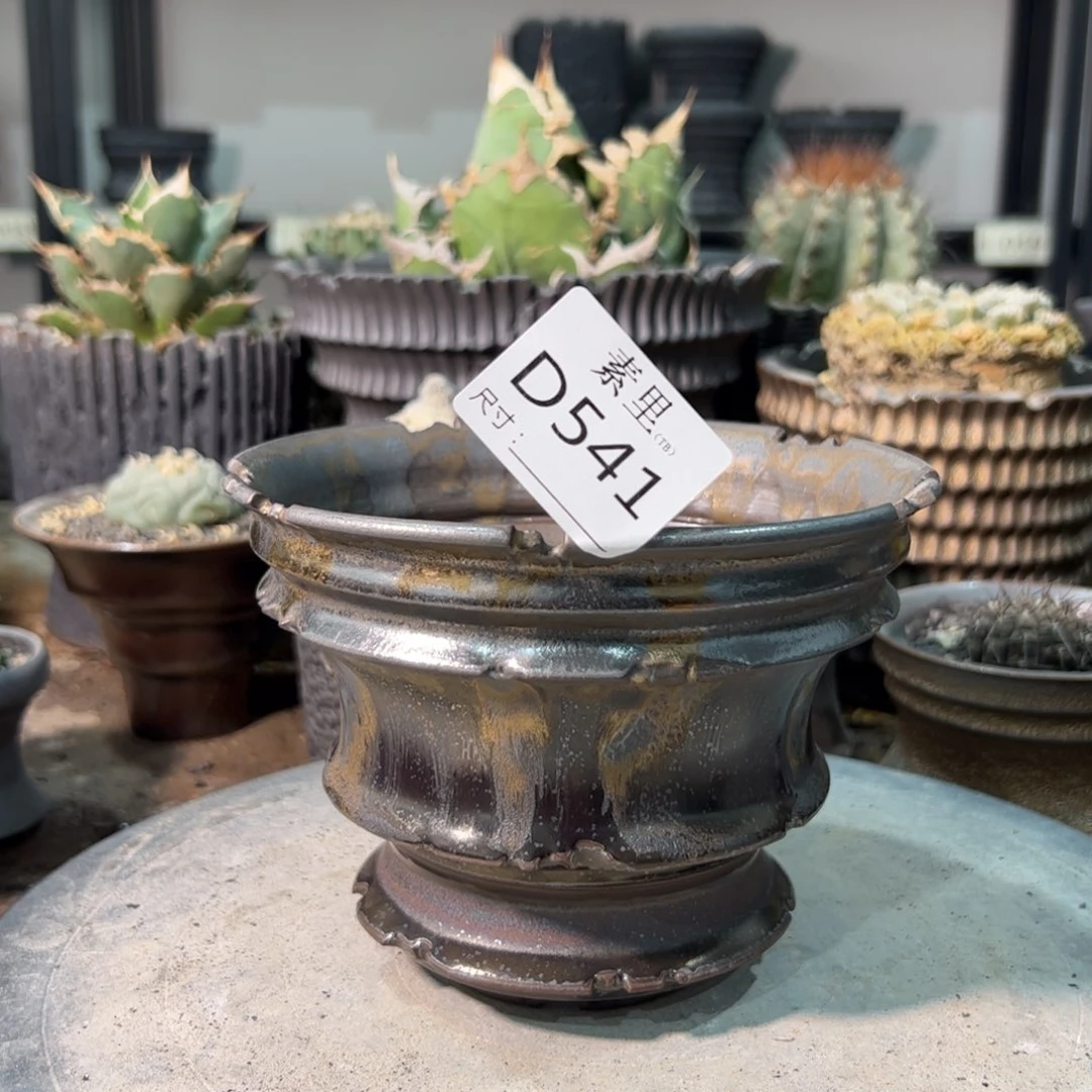 景德镇手工素里内口14.5高11瑕疵