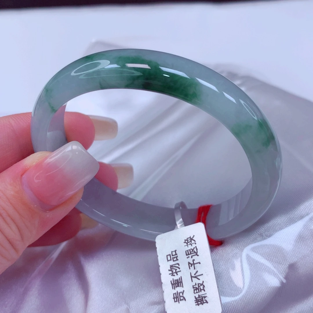 未镶嵌手镯翡翠手镯