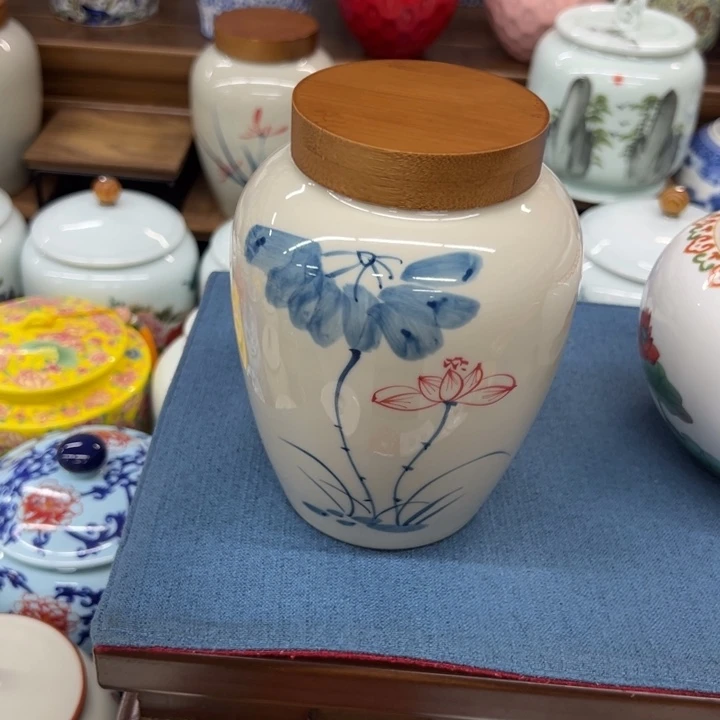 高端陶瓷茶叶罐密封罐