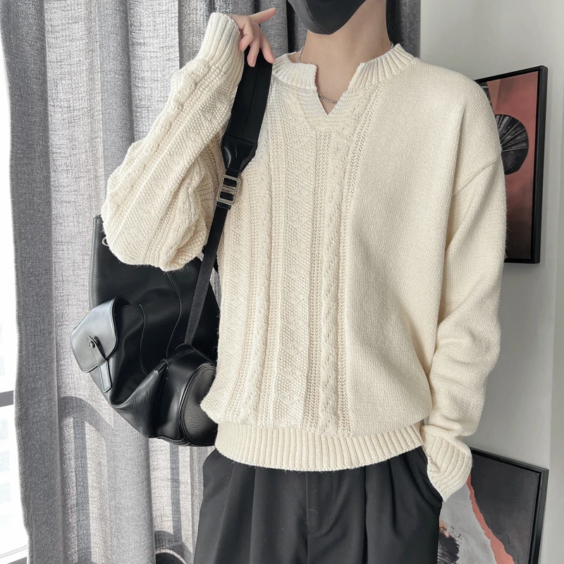 设计感小V领毛衣男韩版潮流百搭竖条纹针织上衣2025新款内搭打底