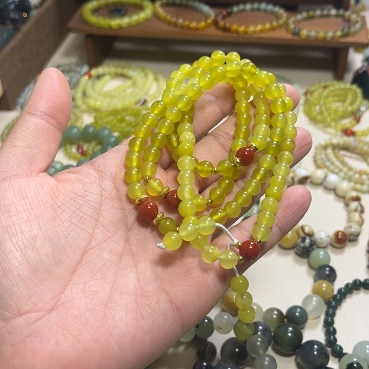 蛇纹石玉未镶嵌手链