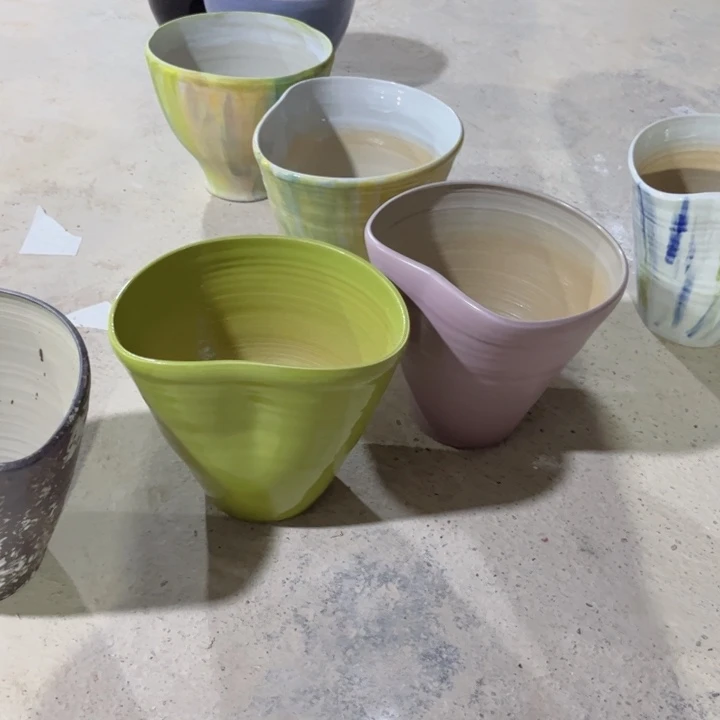 淇***贝瓷片口25高23 景德镇陶瓷