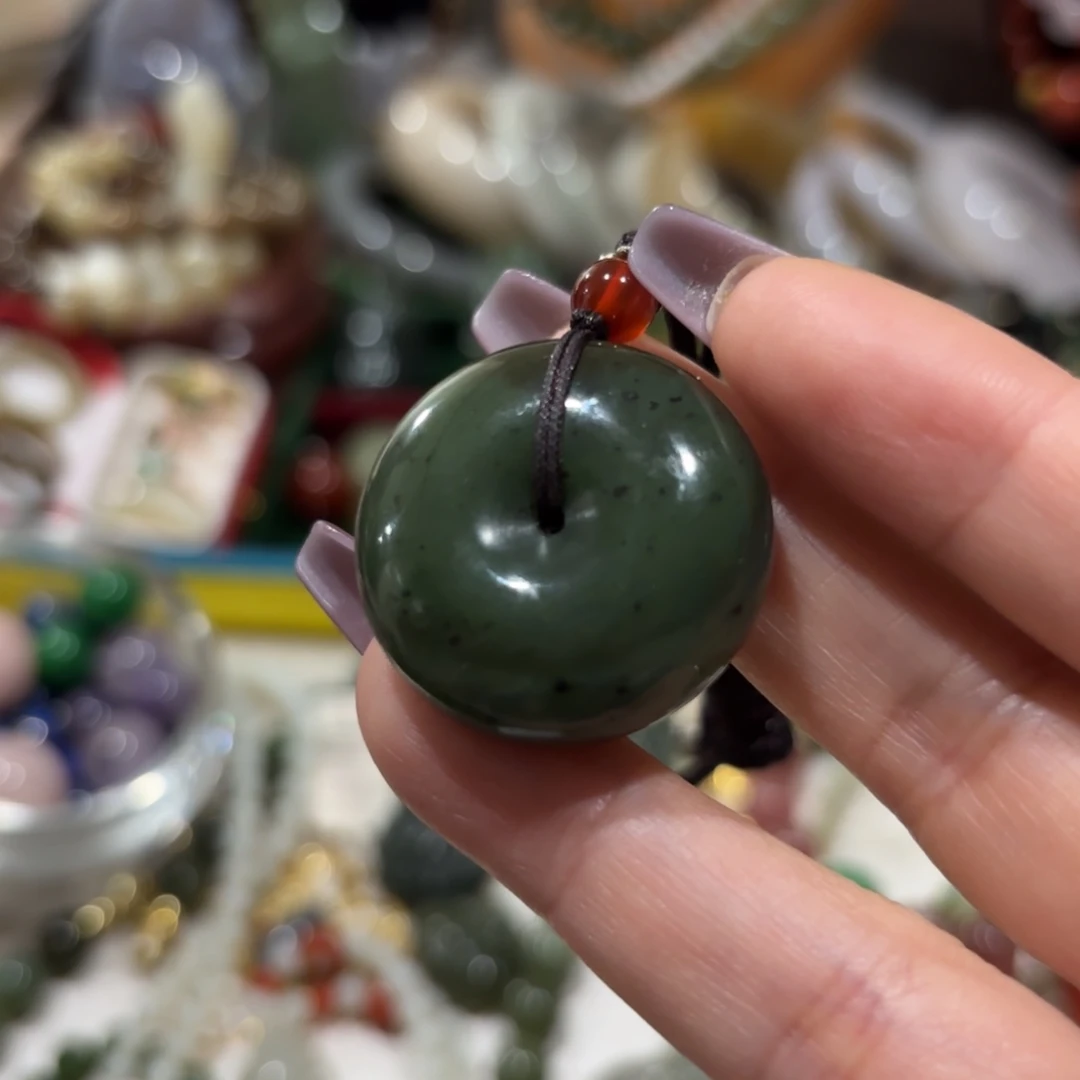 和田玉未镶嵌颈饰13